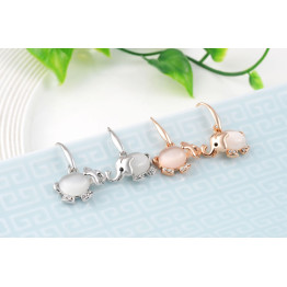 ROXI Stud Earrings Animal Jewelry Cute Elephant Shaped Opal Stud Earrings For Women Fashion Rose Gold Statement Earrings Brincos